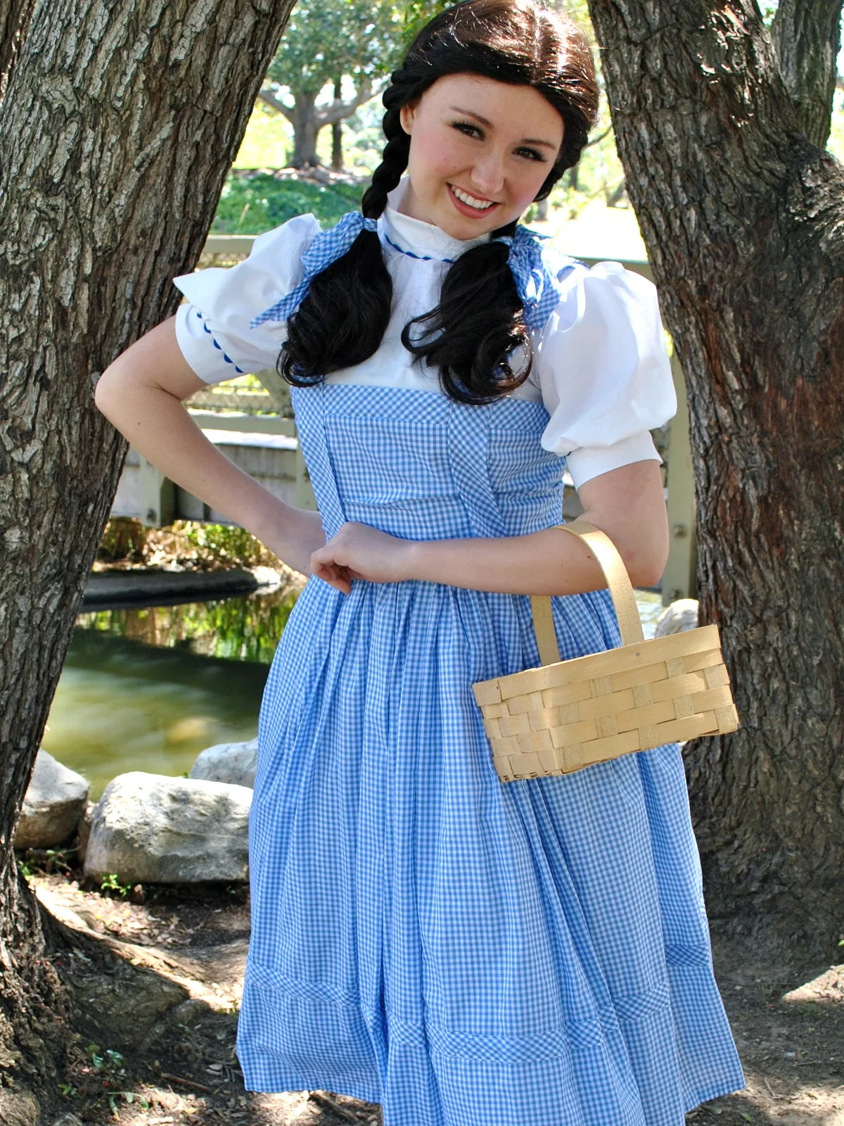 Dorothy Gale party character in Jacksonville